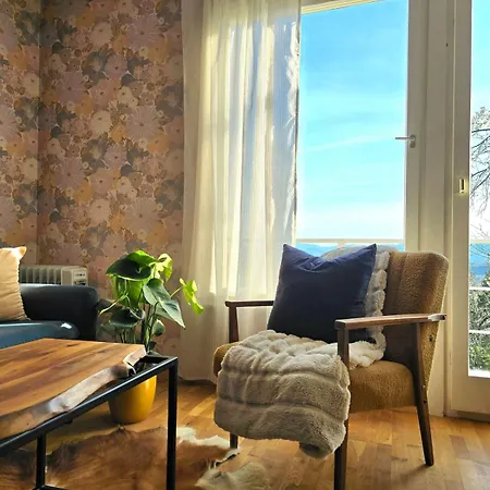 Cozy Nest Below The Mountains With An Amazing View Golnik